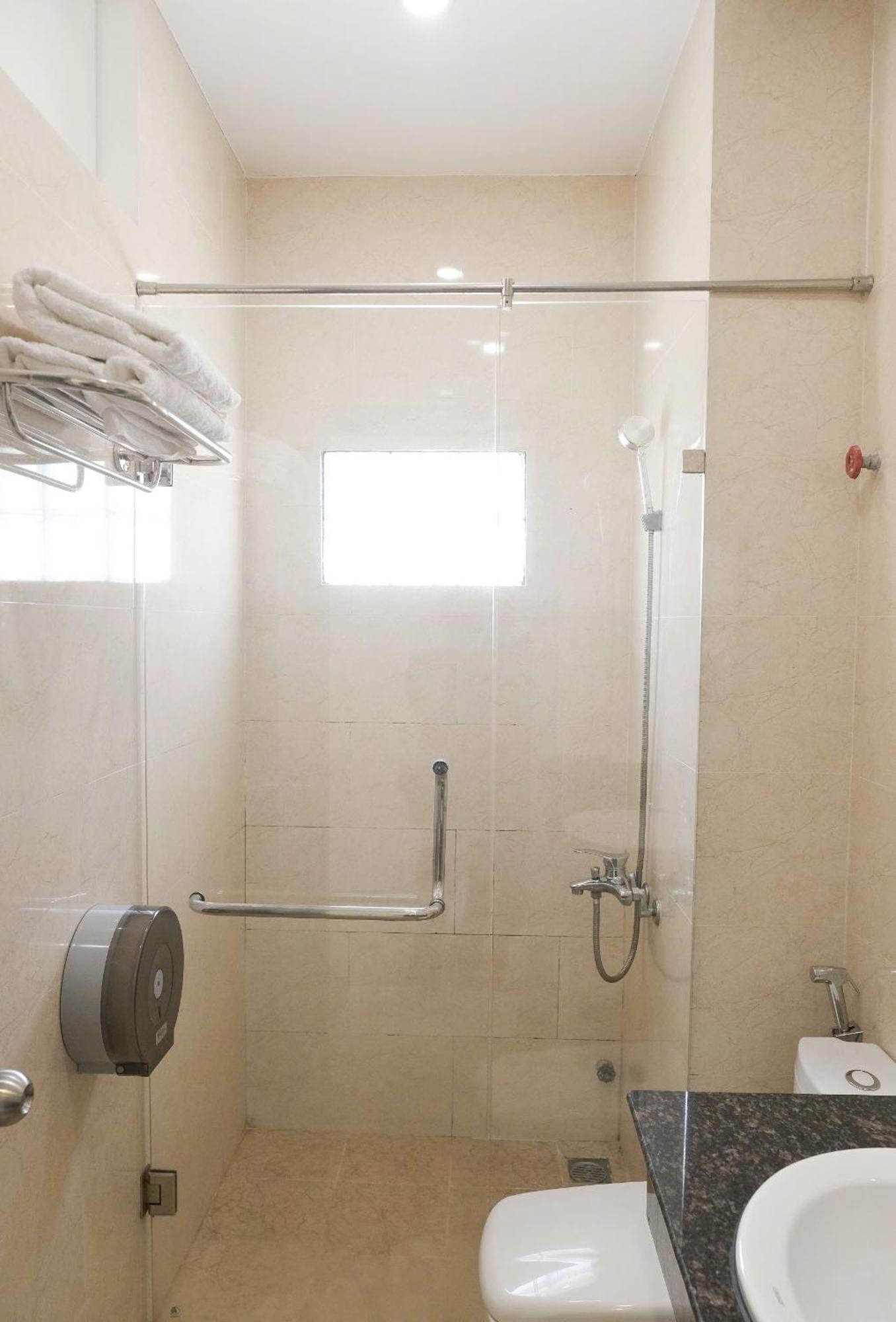 Ngoc Trai Vang Hotel Dalat Luaran gambar